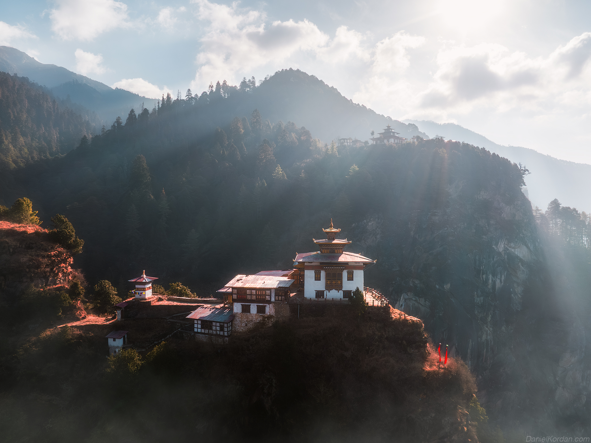 DJI_20250318051131_0499_D-Enhanced-NR