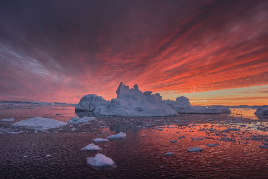 Antarctica photo tour: journey to the White continent
