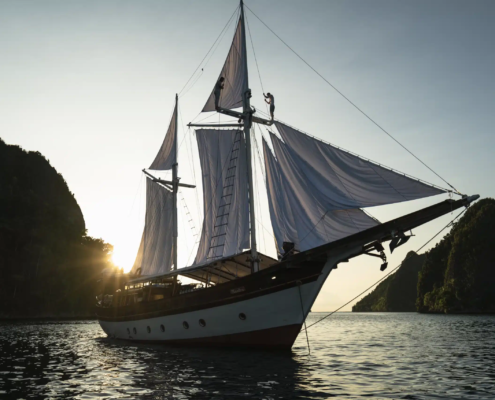 Anne-Bonny-Sails-2-scaled
